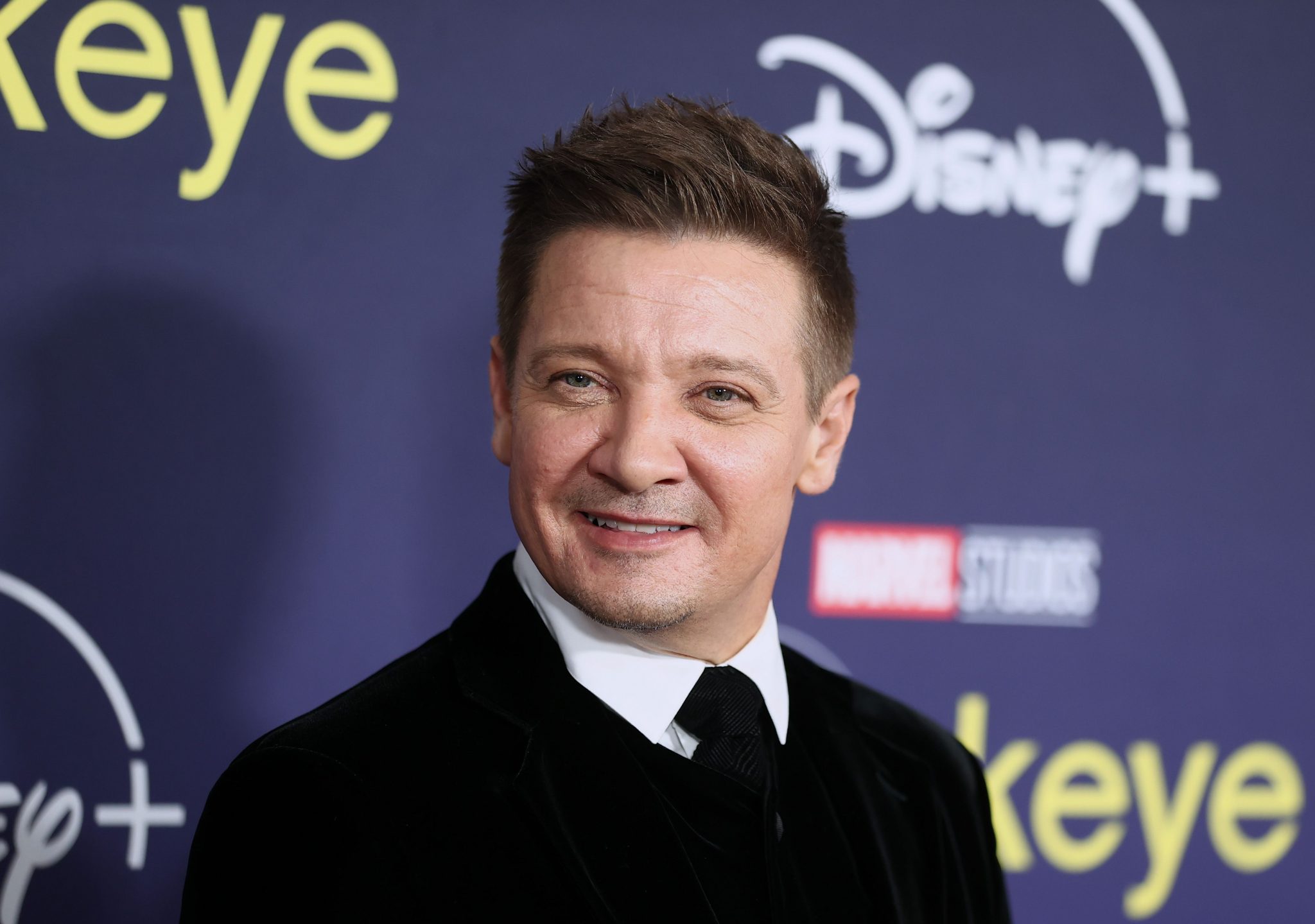 Jeremy Renner Schrieb Nach Schneepflug Unfall Abschiedsbriefe An Seine