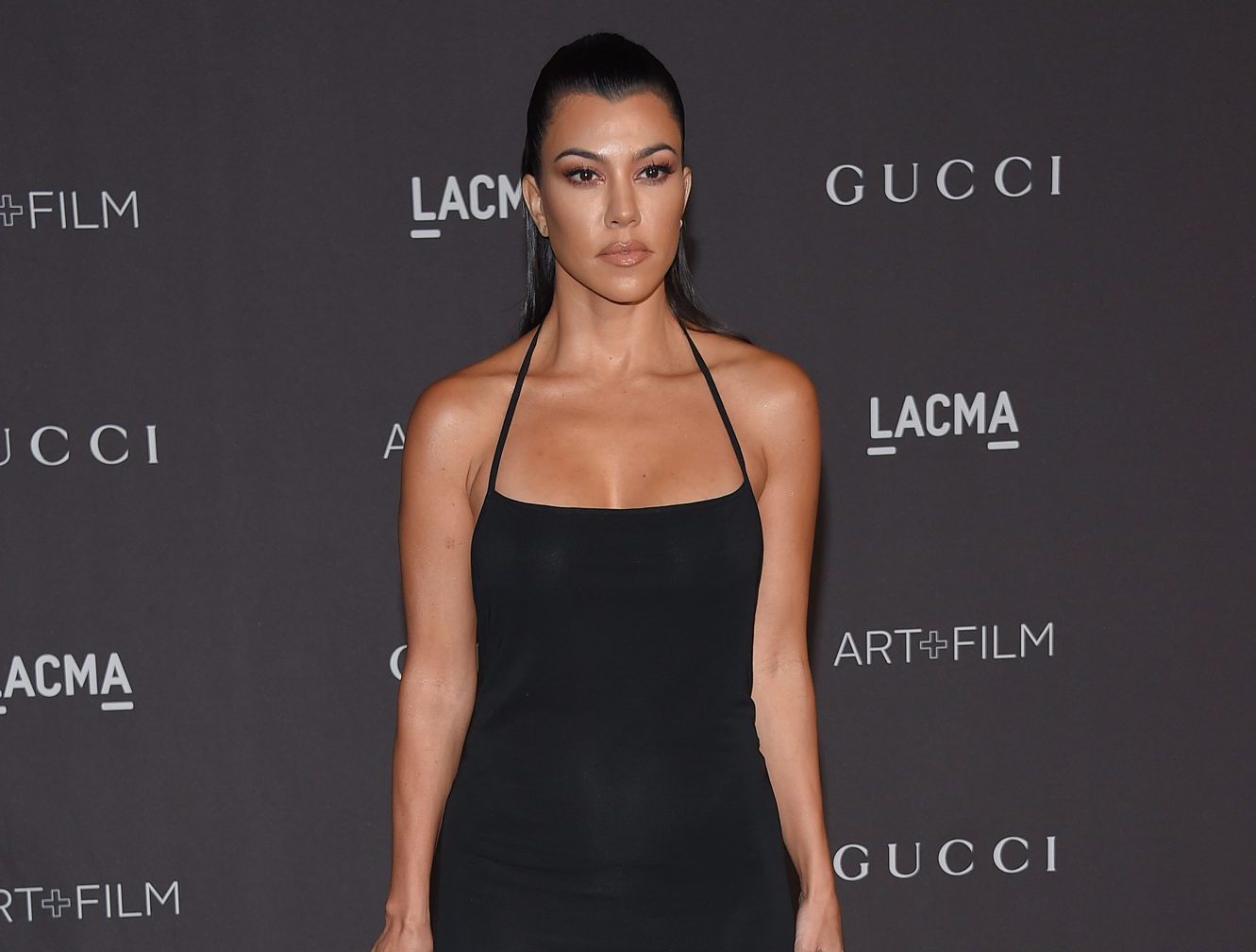 Kourtney Kardashian Notoperation Rettet Ihrem Ungeborenen Baby Das Leben