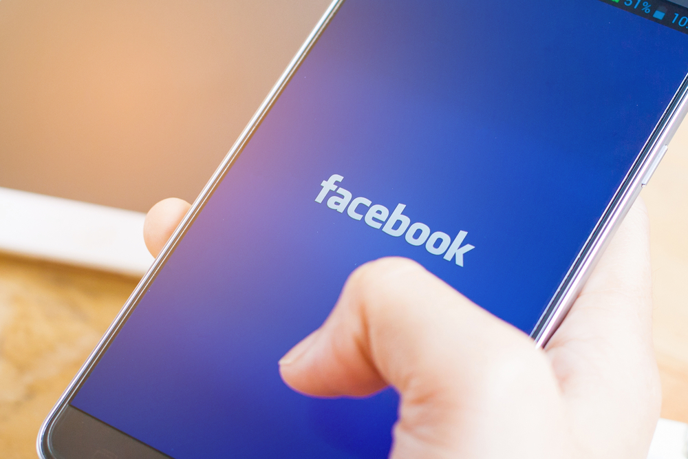 Facebook Neues Logo Fur Whatsapp Und Instagram